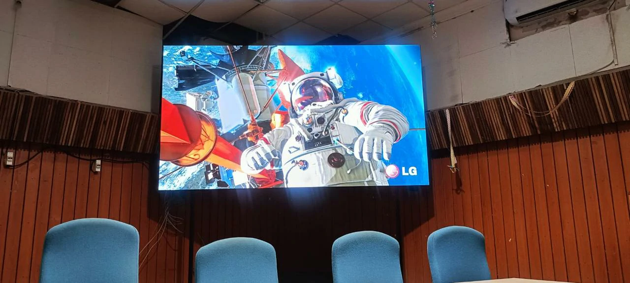 6ft x 4ft P2.5 indoor LED display screen installed at a government school in Dumka, Jharkhand