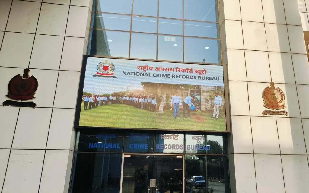 NCRB Delhi P4 outdoor LED display service resolved by Vectradigi at the Mahipalpur government office.